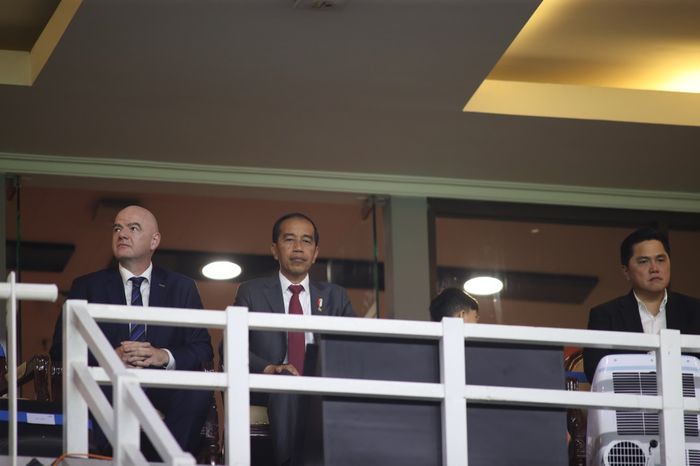 Presiden Jokowi menyaksikan langsung pertandingan timnas U-17 Indonesia Vs Ekuador di Piala Dunia U-17 2023.