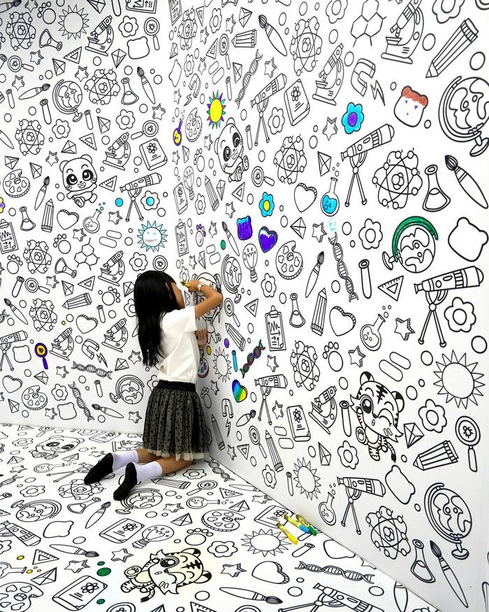 POP ART LAB BY KANIMALS 'The First Pop Art Lab Experience' 