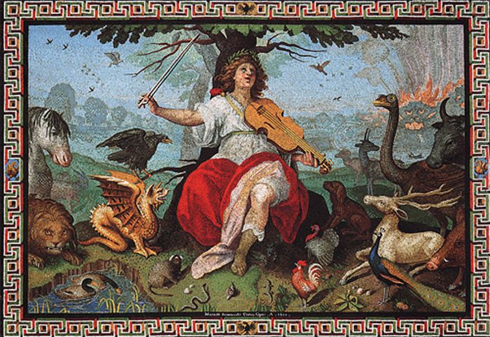 Ketika Orpheus memainkan kecapinya, kepiawaiannya akan memesona dewa, manusia dan hewan.
