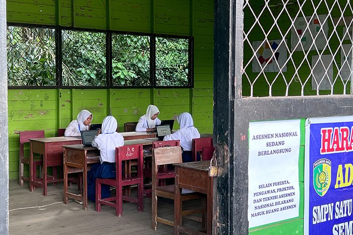 Pelaksanaan Asesmen Nasional (AN) 2023 di salah satu Sekolah Menengah Pertama (SMP).