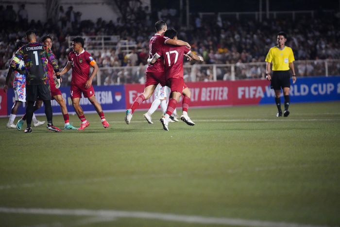 Pemain timnas Indonesia, Saddil Ramdani, melakukan selebrasi setelah mencetak gol ke gawang Filipina, Selasa (21/11/2023).