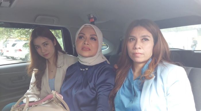 Rinoa Aurora bersama Betharia Sonata ditemui di kawasan Tendean, Jakarta Selatan, Senin (4/12/2023).