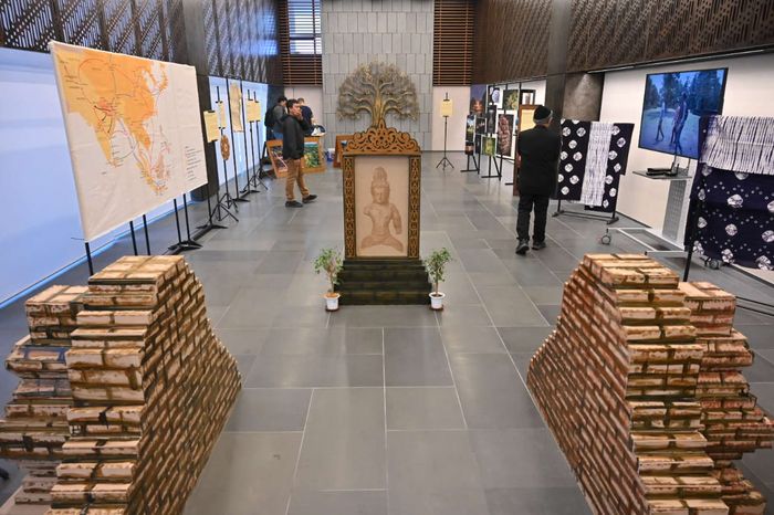 Pameran ini bertujuan untuk memperkenalkan Kerajaan Sriwijaya yang didasarkan pada dorongan komunitas pecinta budaya Indonesia di Jepang.