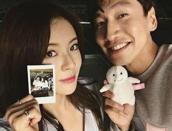 Lee Sun Bin Puji Sikap Manis Lee Kwang Soo hingga Ungkap Rencana Pernikahan Mereka di Interview Ini