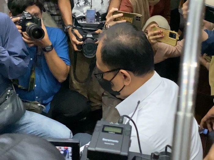 Rafael Alun saat memasuki ruang sidang Pengadilan Tindak Pidana Korupsi Jakarta Pusat, Senin (8/1/2024) hari ini.