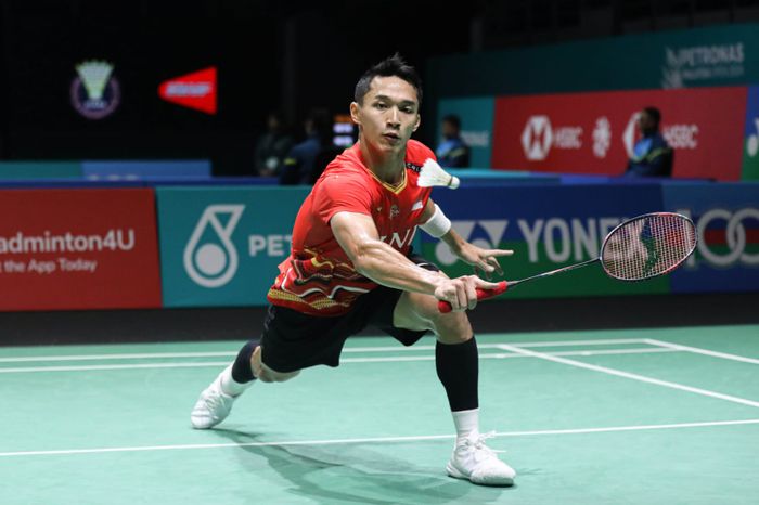 Tunggal putra Indonesia, Jonatan Christie, harus takluk pada babak pertama Malaysia Open 2024 di Axiata Arena, Kuala Lumpur, Malaysia, 9 Januari 2024.