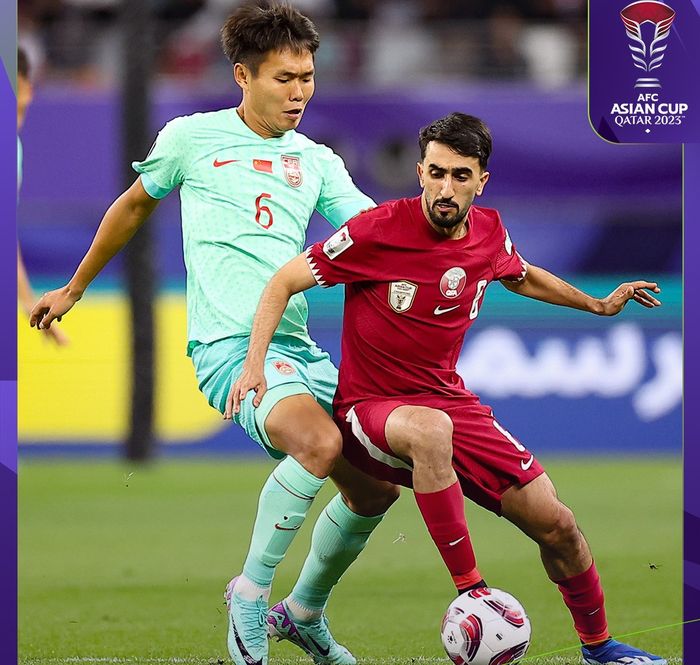Suasana pertandingan antara Qatar vs China di laga terakhir Grup A Piala Asia 2023, di Stadion Internasional Khalifa, Doha, Qatar, Senin (22/1/2024)