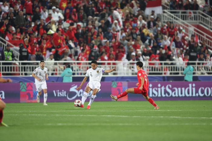 Bek timnas Indonesia, Rizky Ridho, saat pertandingan melawan Vietnam di babak penyisihan Grup D Piala Asia 2023, Rabu (24/1/2024).