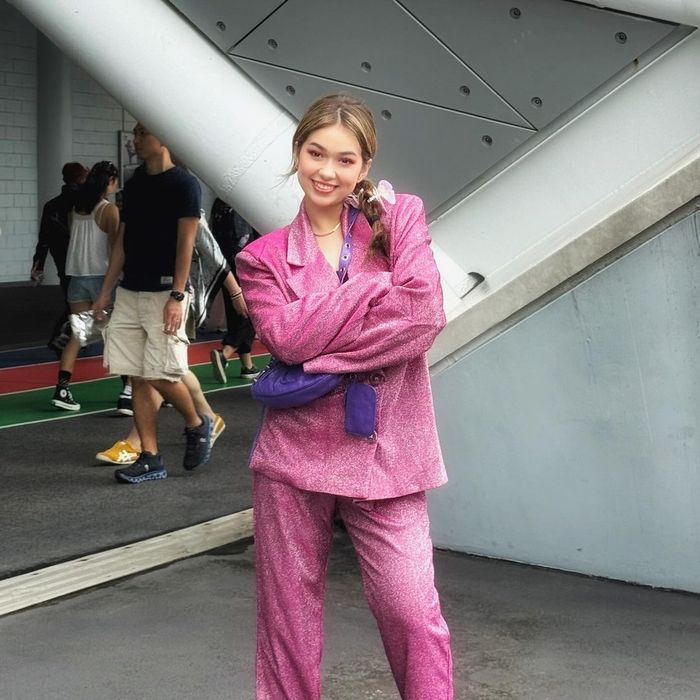 OOTD serba pink ala Rebecca Klopper.