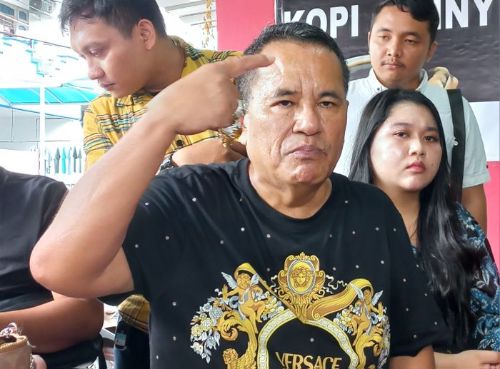 Hotman Paris saat dijumpai di Kelapa Gading, Jakarta Utara, Minggu (17/3/2024).