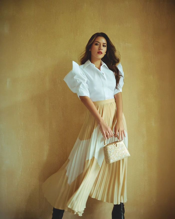 OOTD serba Louis Vuitton ala Raisa Andriana.