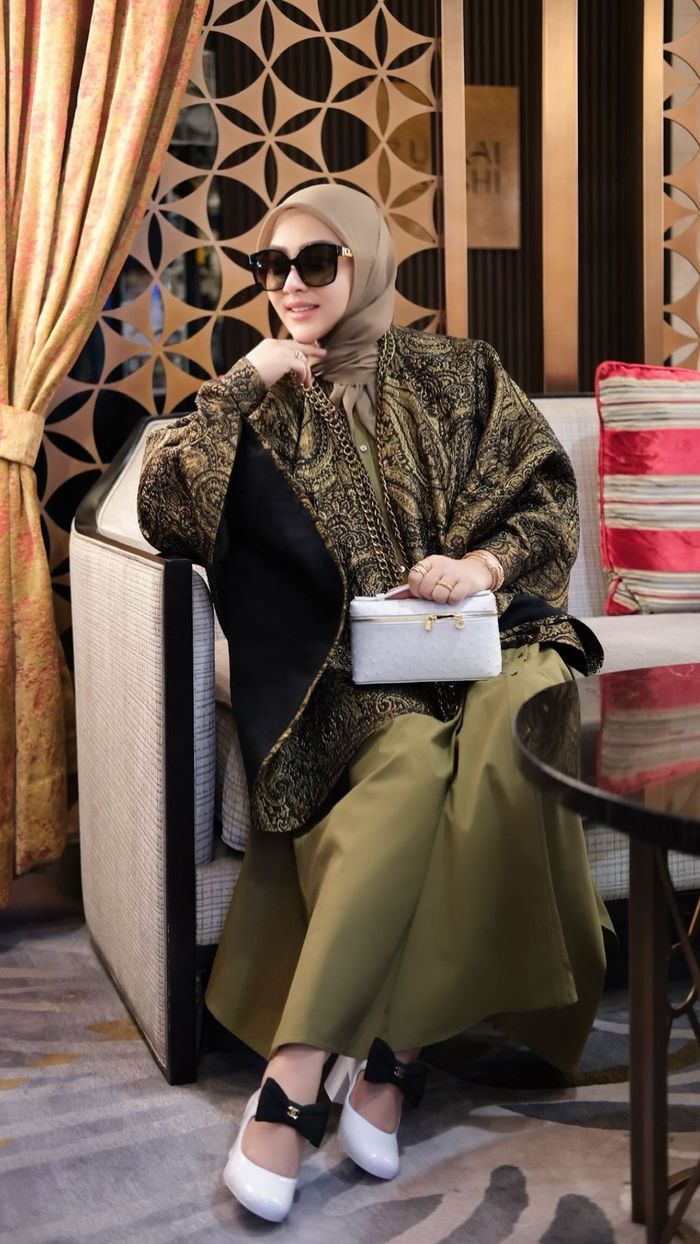 OOTD terbaru Syahrini.