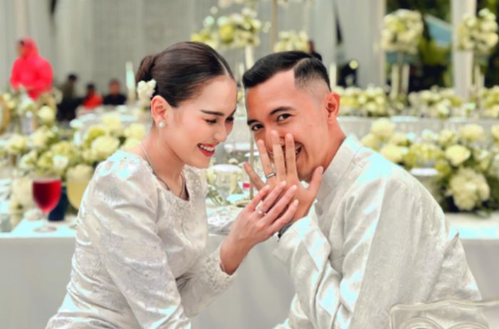 Lettu Fardhana dan Ayu Ting Ting