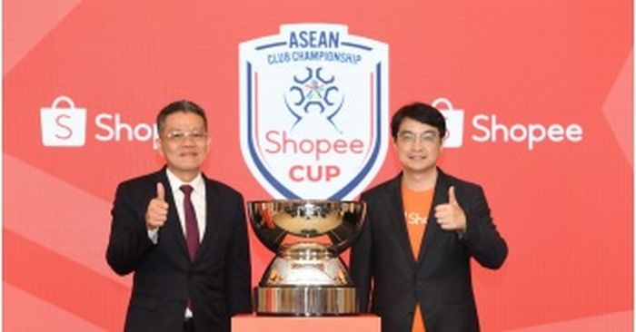  Federasi Sepak Bola ASEAN (AFF) mengumumkan Shopee sebagai mitra resmi pertama ASEAN Club Championship yang akan mulai berlangsung pada tahun ini.