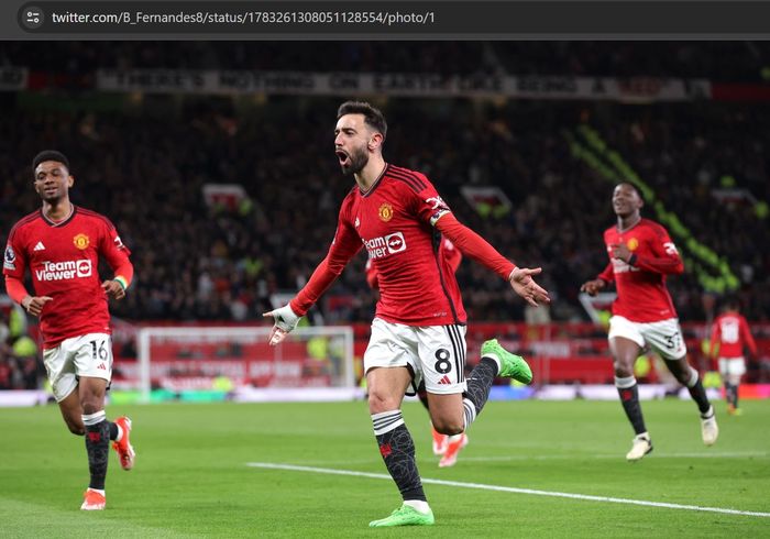 Momen selebrasi Bruno Fernandes setelah mencetak gol dalam kemenangan 4-2 Man United atas Sheffield United di Old Trafford, Rabu (24/4/2024) atau Kamis dini hari WIB.