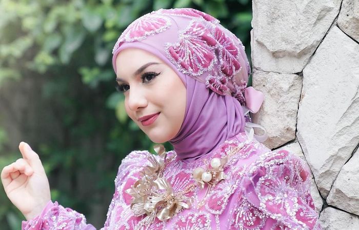 Tengok penampilan Irish Bella, yuk!