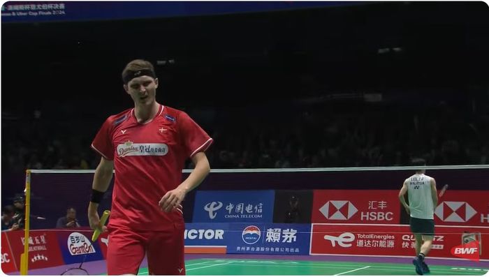 Viktor Axelsen hampir frustrasi lawan Lee Zii Jia dalam laga Denmark vs Malaysia fase grup D Thomas Cup 2024, Selasa (30/4/2024).