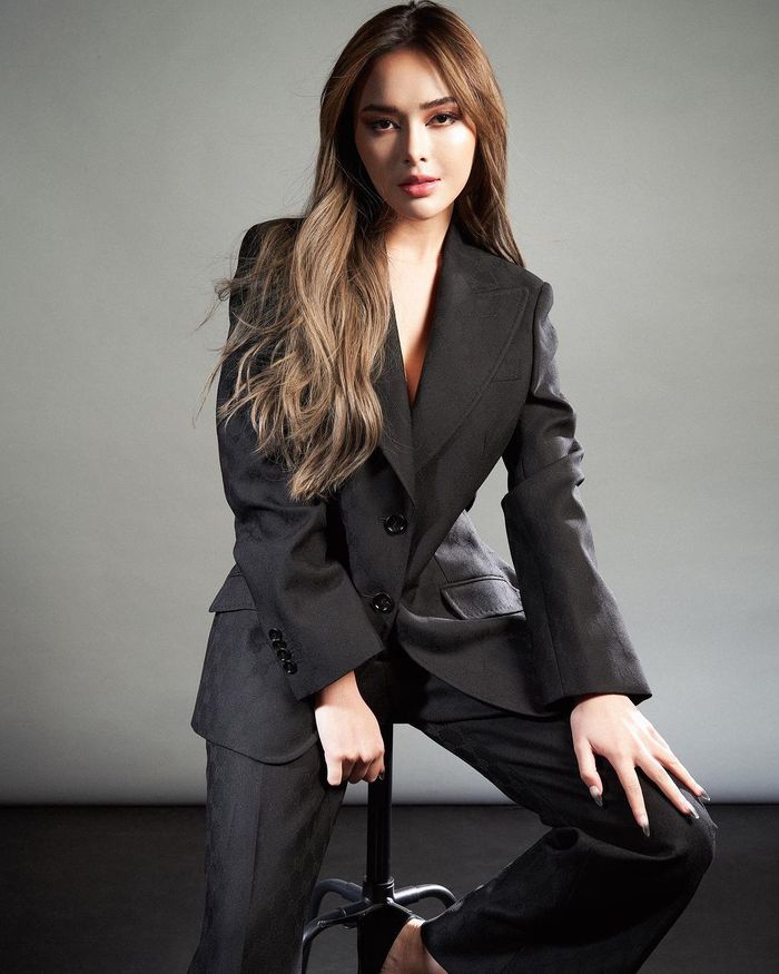 Penampilan branded Gucci ala Amanda Manopo.