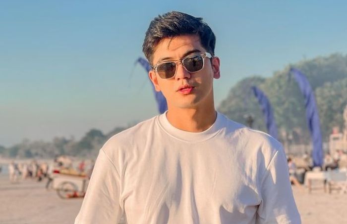 Simak profil Teuku Ryan, mantan suami Ria Ricis yang sukses jadi aktor. Kini justru dikabarkan dekat dengan artis Olla Ramlan.