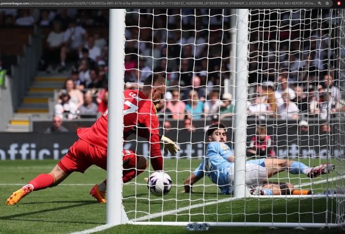 Bernd Leno kebobolan empat gol saat Fulham menjamu Manchester City di Stadion Craven Cottage pada matchweek 37 Liga Inggris 2023-2024, Sabtu (11/5/2024).