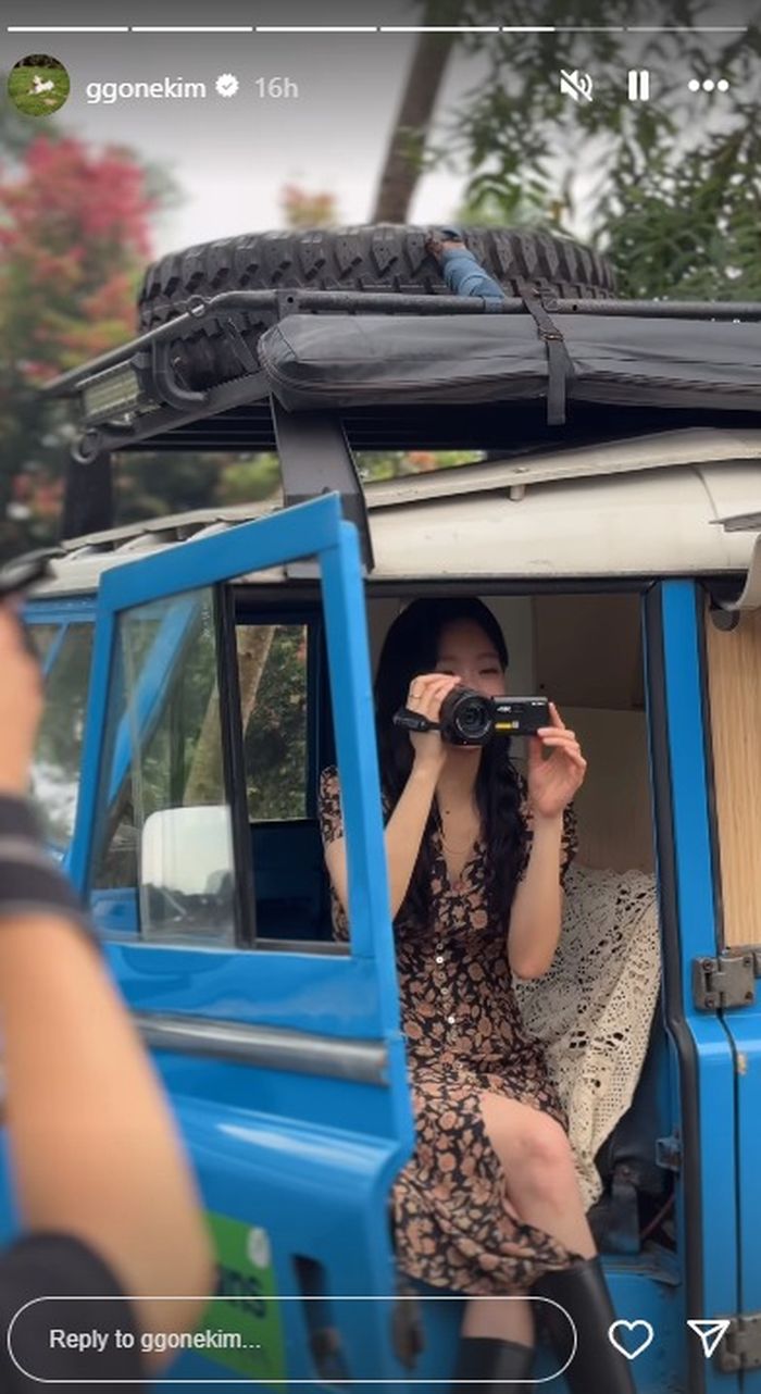 Instagram Story Kim Go Eun saat di Garut