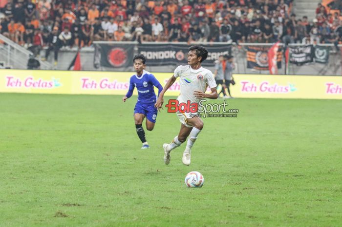 Suasana Pertandingan antara Persija vs PSIS Semarang di Stadion Jakarta International Stadium, Kamis (30/5/2024)