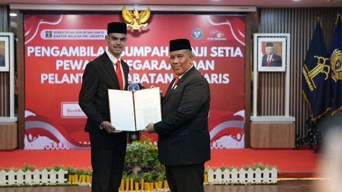 Jens Raven resmi menjadi Warga Negara Indonesia (WNI)