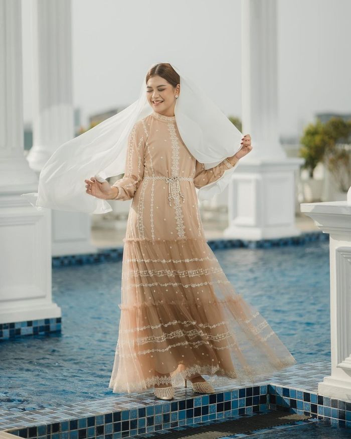 Pemotretan terbaru Kahiyang Ayu bersama fotografer populer tanah air.