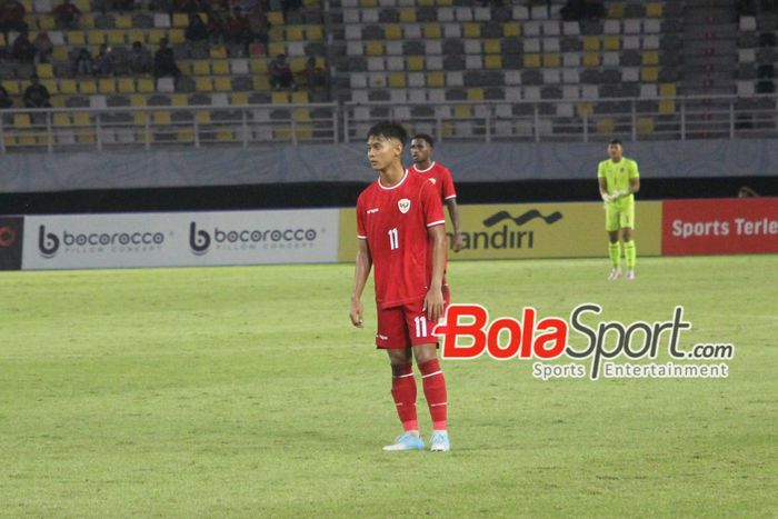 Pemain Timnas U-19 Indonesia M. Riski Afrisal di Stadion Gelora Bung Tomo, Surabaya, Jawa Timur, Rabu (17/7/2024) malam.