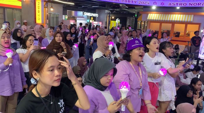Aroha Indonesia berkumpul dalam acara ASTRO Norae Party 2024 pada Minggu (20/7/2024) di Lotte Alley, Lotte Mal Jakarta.