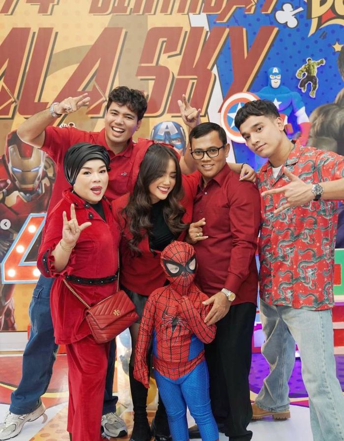 Gala Sky merayakan ulang tahunnya yang ke-4 tahun.