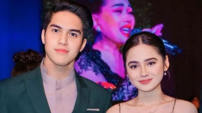 El Rumi dan Syifa Hadju