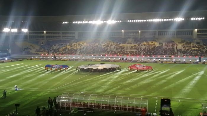 Suasana closing ceremony Piala Presiden 2024 di Stadion Manahan, Solo, Minggu (4/8/2024) malam WIB