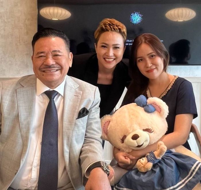 Fristian Griec menjadi satu-satunya jurnalis yang mendapatkan akses untuk bertemu langsung dengan Jessica Wongso saat bebas.