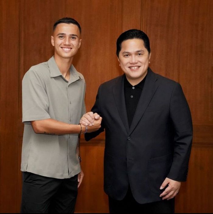 Ketua Umum PSSI Erick Thohir bersama Eliano Reijnders