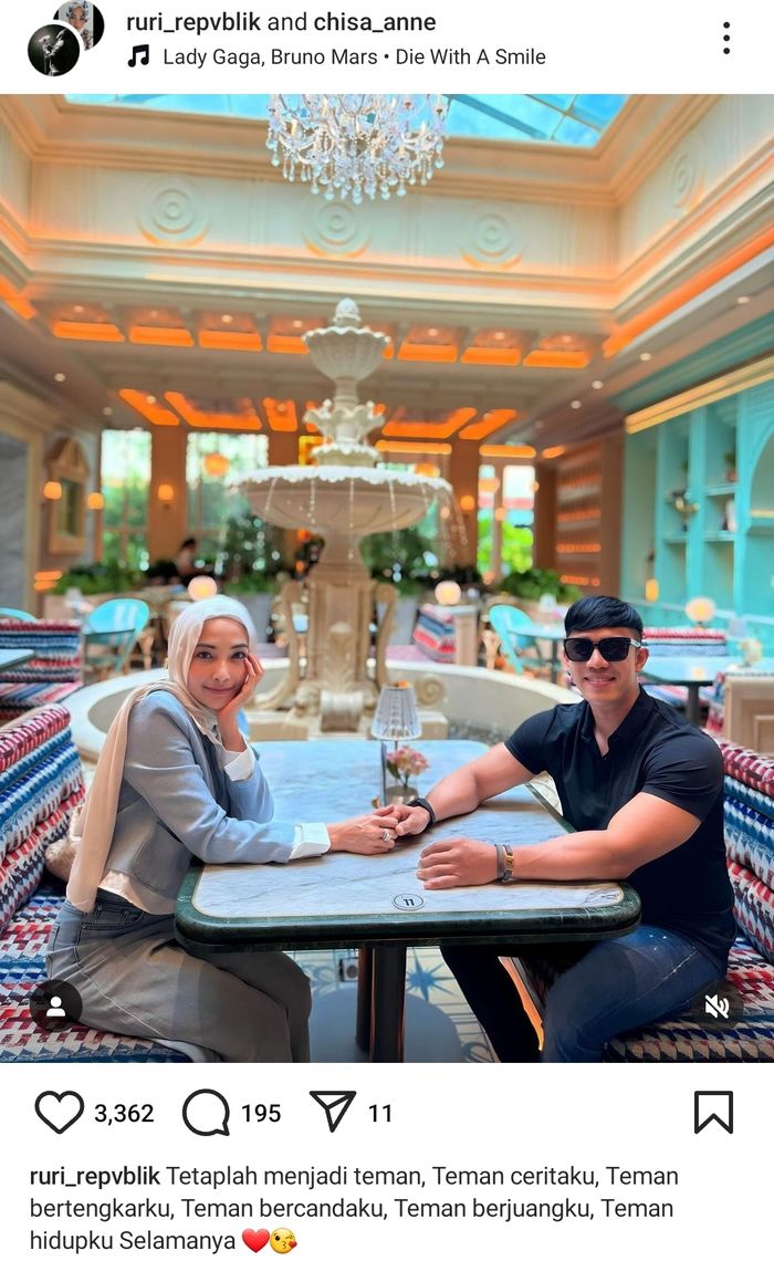 Unggahan terakhir Ruri Repvblik sebelum kecelakaan moge.