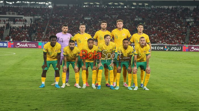 Skuad timnas Australia (skuat timnas Australia) sedang berfoto bersama di Stadion Utama Gelora Bung Karno, Senayan, Jakarta, Selasa (10/9/2024).