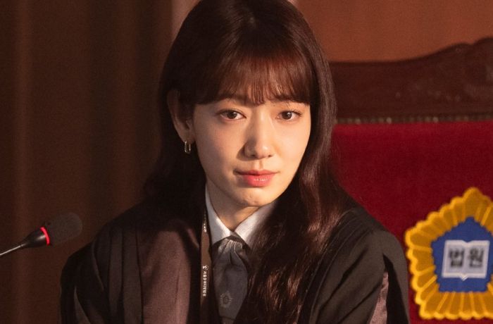 Berdasarkan ramalan shio, shio-shio ini cenderung berbakat menjadi hakim.