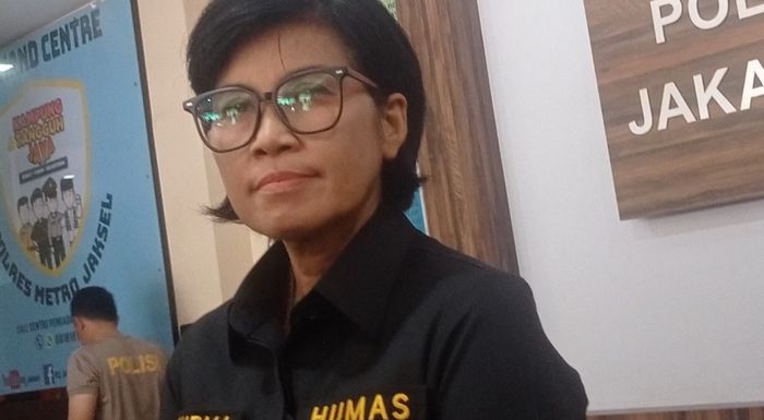 Kasi Humas Polres Jakarta Selatan, AKP Nurma Dewi, saat ditemui Grid.ID Senin (30/9/2024).