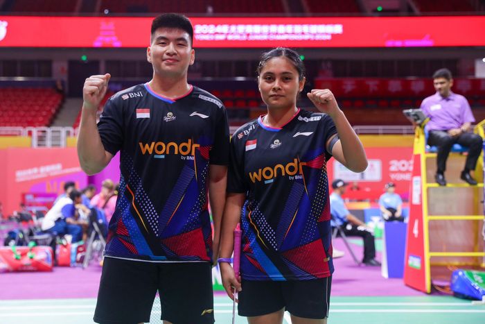 Pasangan ganda campuran, Darren Aurelius/Bernadine Anindya Wardana, saat menjadi penentu kemenangan pada laga perdana Suhandinata Cup 2024 di Nanchang International Sports Center, Nangchang, China, Senin (30/9/2024).