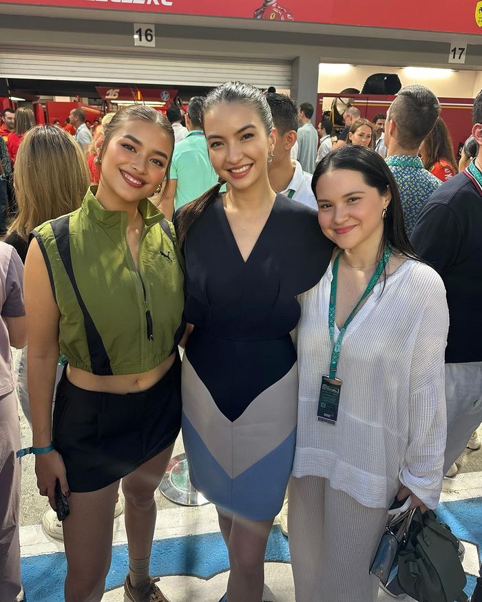 Raline Shah saat berada di pit lane F1 Singapura.