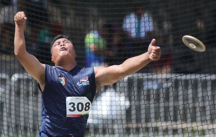 Fauzi Ahmad, atlet lempar cakram F37 Putra yang mengukir rekor Asia Tenggara pada Peparnas 2024, di Stadion Manahan, Solo, Jawa Tengah, Rabu (9/10/2024).