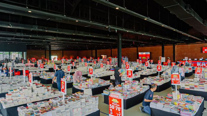 Buka Gudang by Gramedia