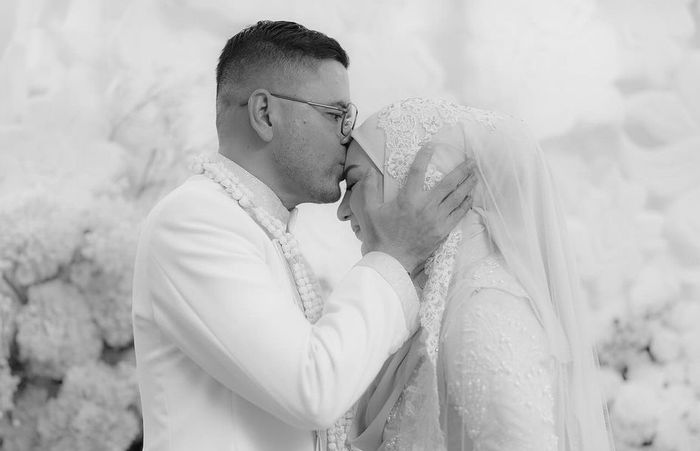 Momen pernikahan Irish Bella dan Haldy Sabri.