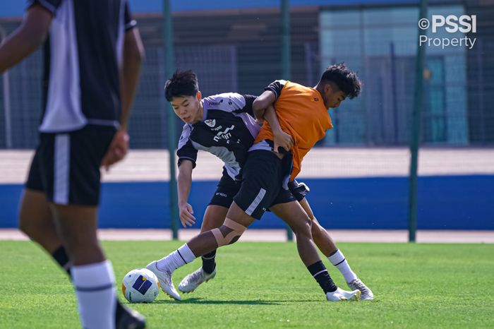 Pemain depan Timnas U-17 Indonesia, Lucas Raphael Lee saat sesi latihan