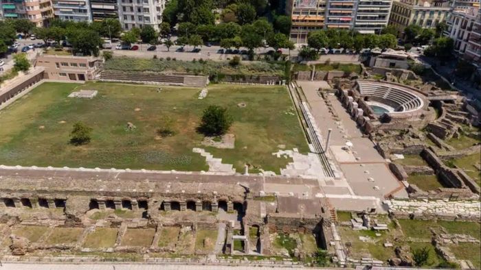Agora Romawi kuno Thessaloniki.