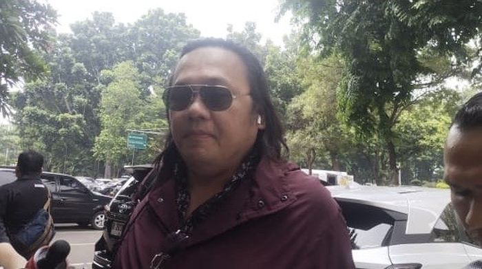 Farhat Abbas di Polda Metro Jaya pada Jumat (1/11/2024).