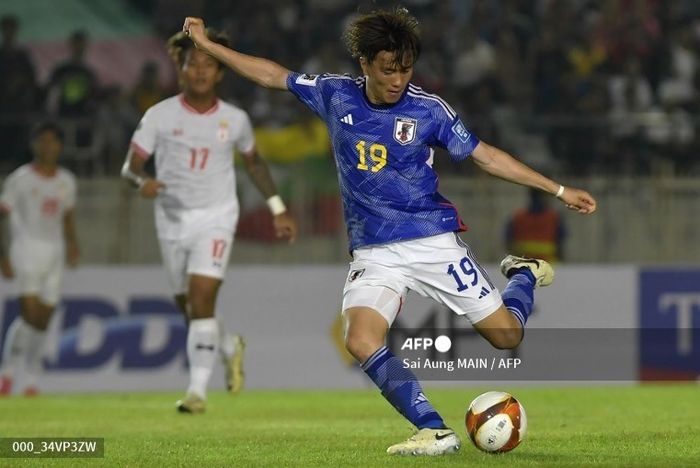 Penyerang Timnas Jepang, Koki Ogawa, merupakan rekan seklub bek Timnas Indonesia, Calvin Verdonk, di NEC Nijmegen.