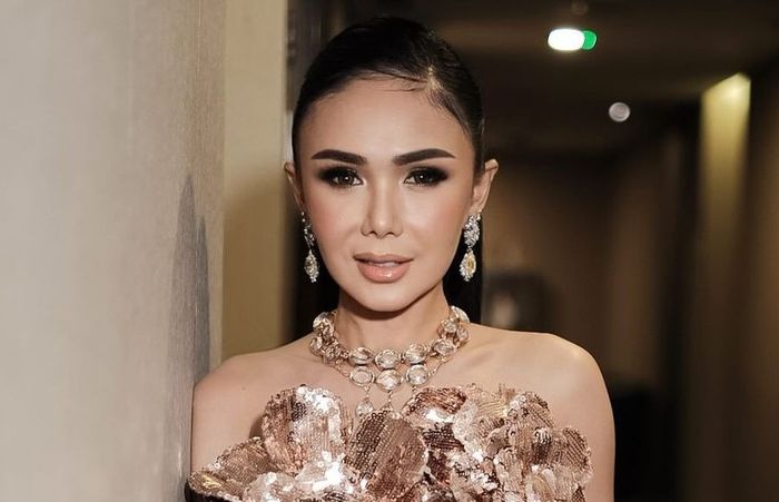 Kronologi Yuni Shara dituding selingkuh dengan Irwan Mussry. Kakak KD siap tempuh jalur hukum hingga tangkap penyebar hoaks!