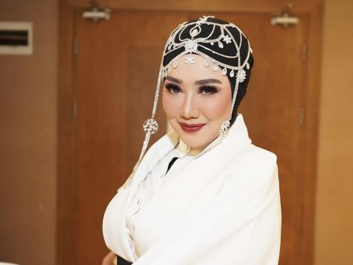 Reza Artamevia dilaporkan atas dugaan penipuan.